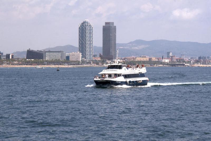 Las Golondrinas: paseo en barco por Barcelona