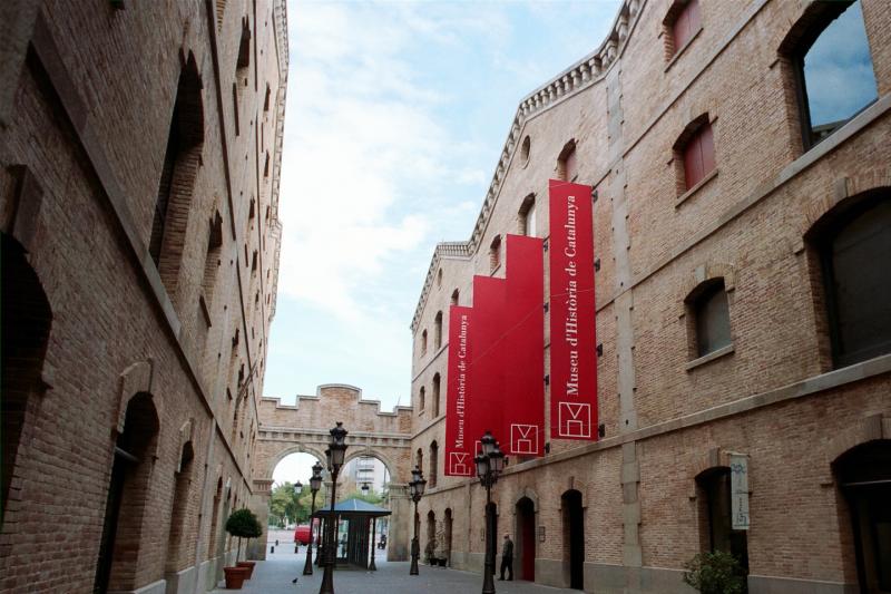 Museo de Historia de Cataluña: entrada